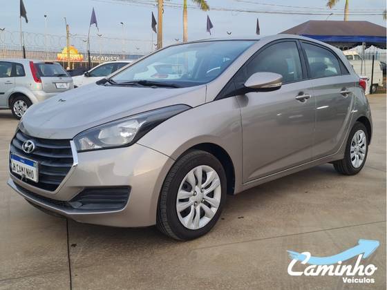 HYUNDAI HB20 1.6 COMFORT PLUS 16V FLEX 4P AUTOMÁTICO HYUNDAI HB20 1.6 COMFORT PLUS 16V FLEX 4P AUTOMÁTICO